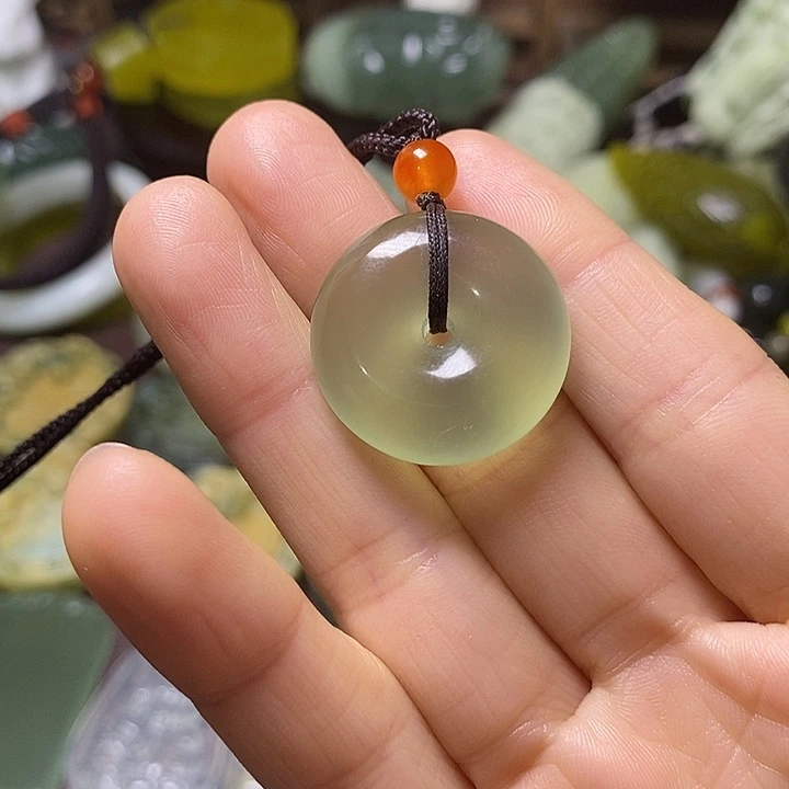 岫玉未镶嵌岫玉挂件