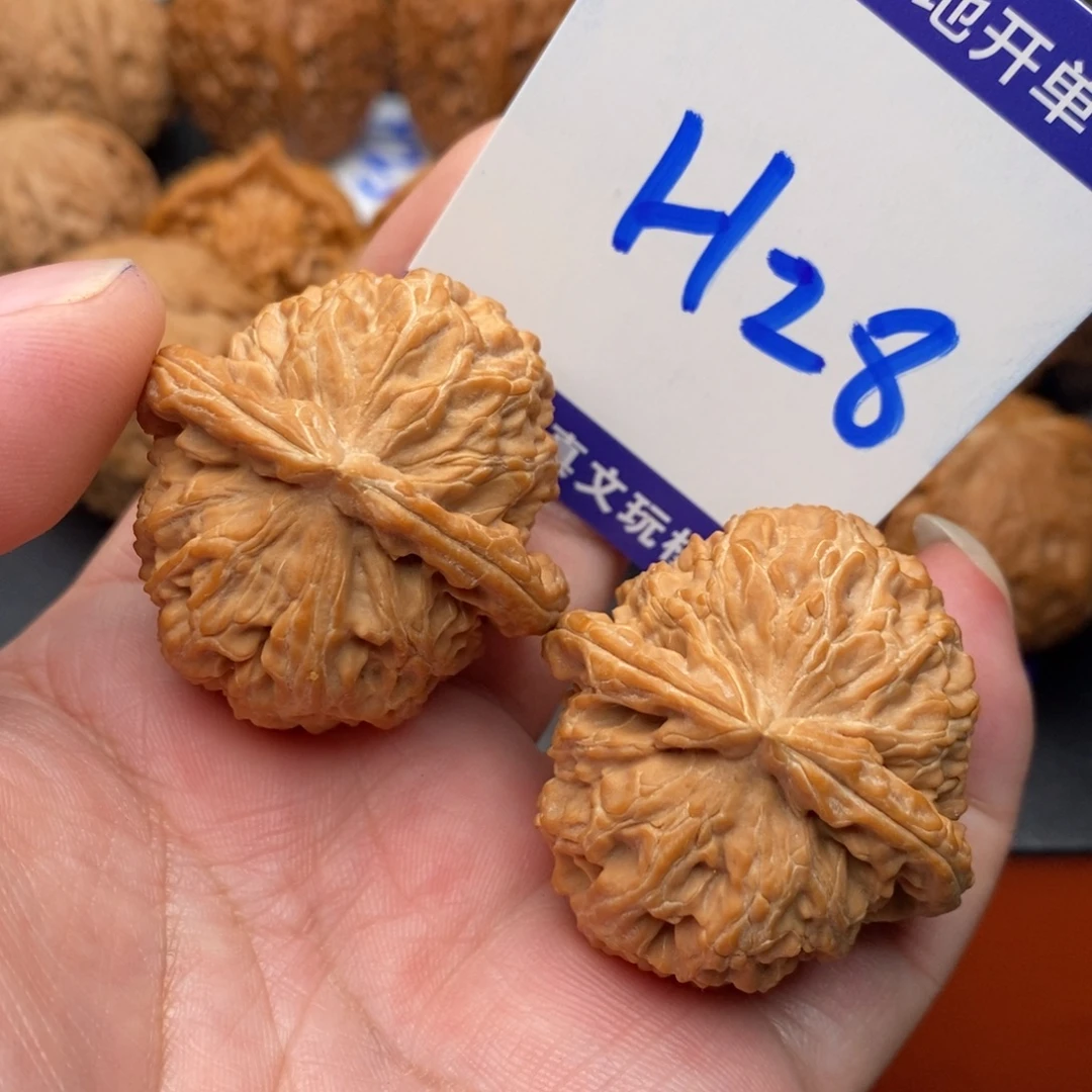 把件文玩核桃白狮子38