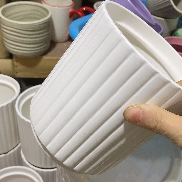 摆件陶陶盆有孔 瑕疵针孔漏釉介意勿拍外口 13外高15