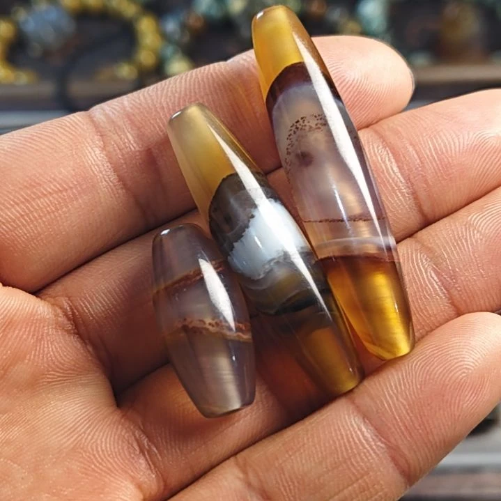 玛瑙/玉髓合金颈饰