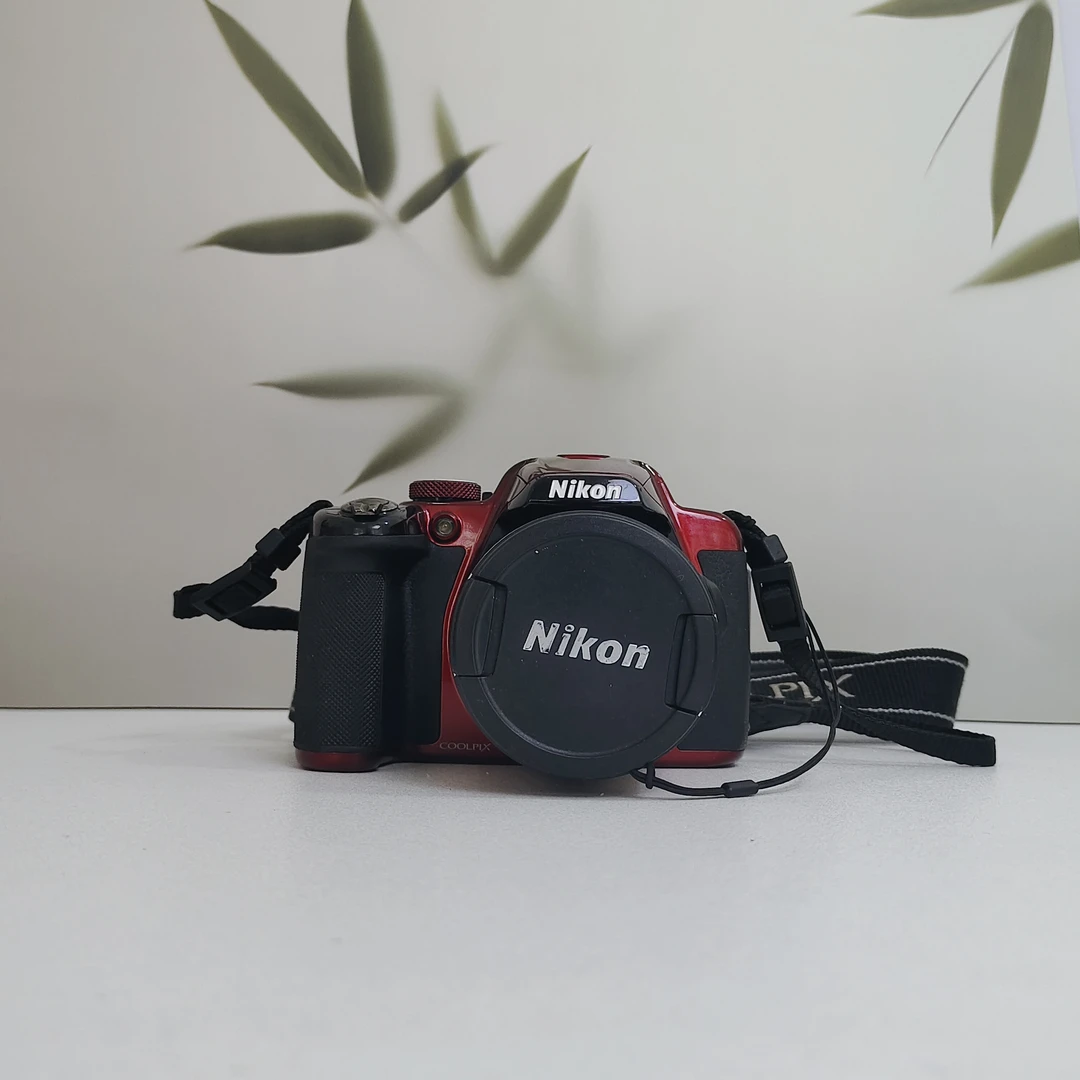 95新 Nikon/尼康 P520红色超长焦数码相机4+B700