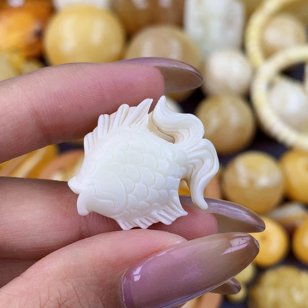 琥珀未镶嵌珠宝奇石全品