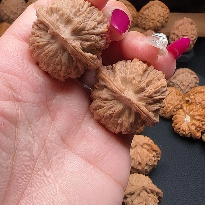 把件文玩核桃麻团