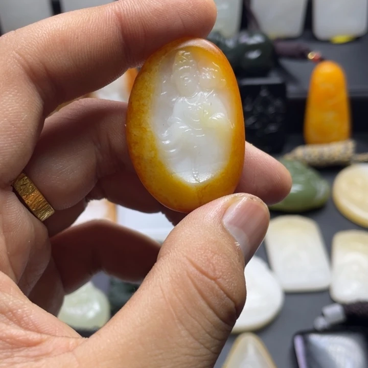 未镶嵌和田玉挂件