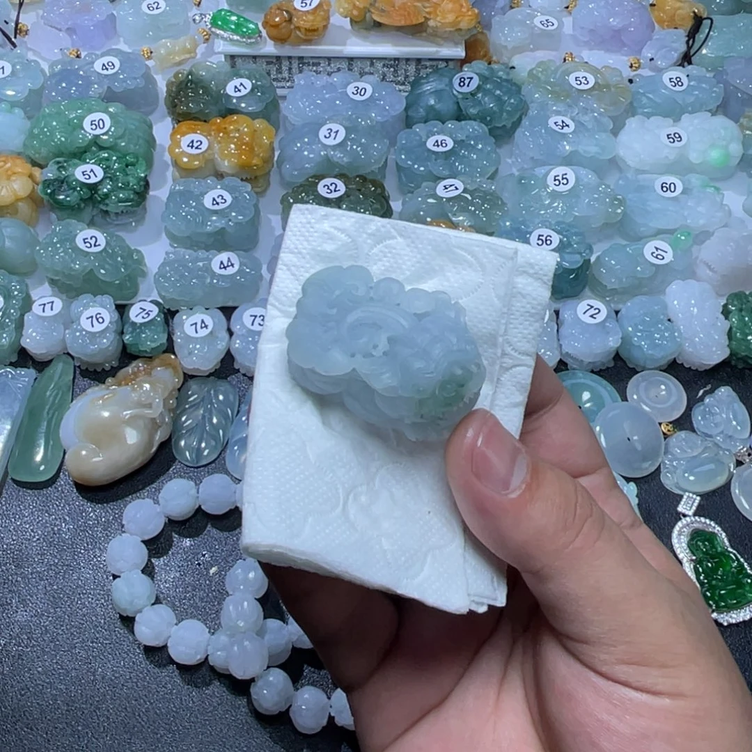 定制翡翠未镶嵌天然