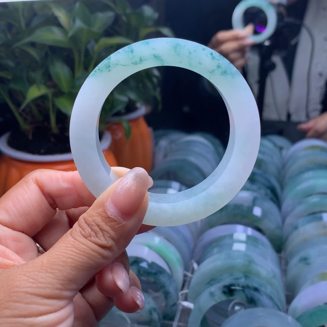 定制翡翠未镶嵌52-54圈