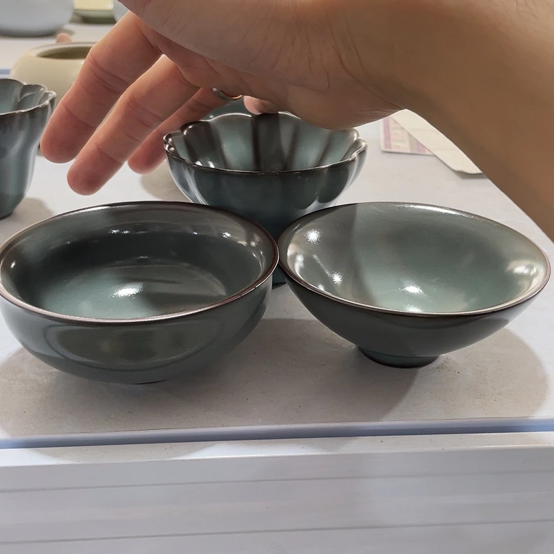 瓷片小微瑕。。。。。。。。。。
