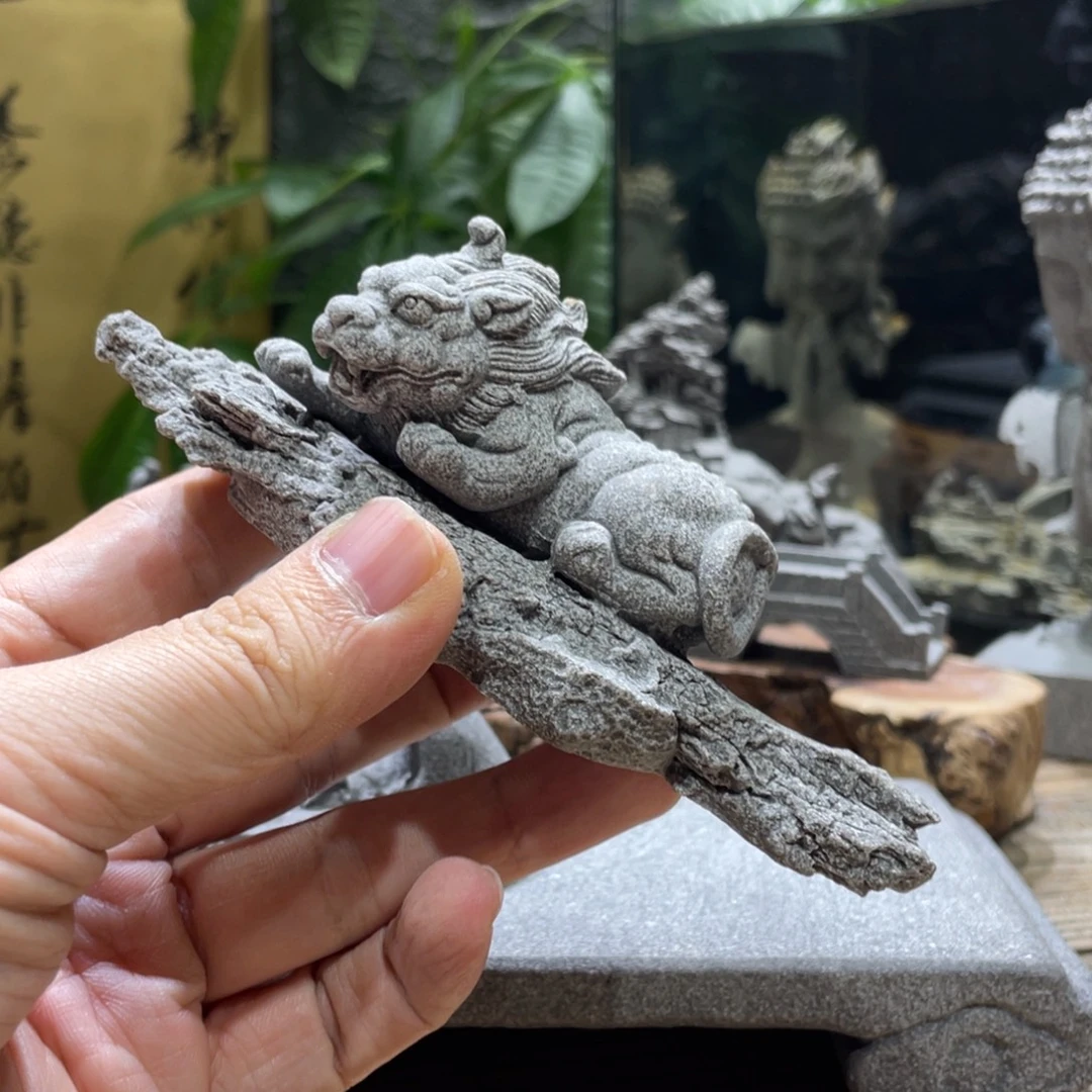 石材树根貔貅一个