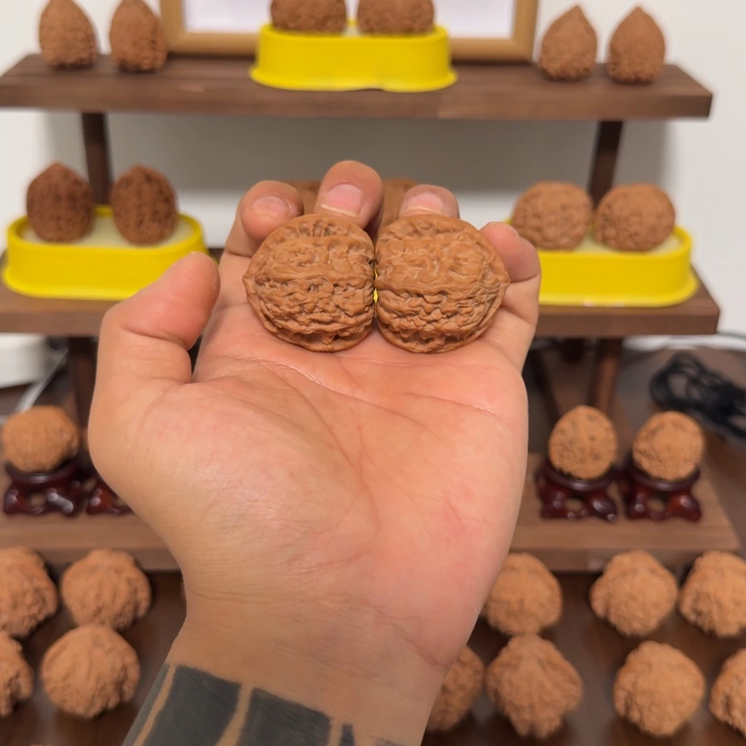 吊坠文玩核桃全品三角白39尺