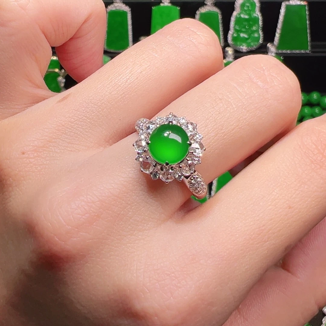 翡翠吊坠(不含链)18K金镶嵌