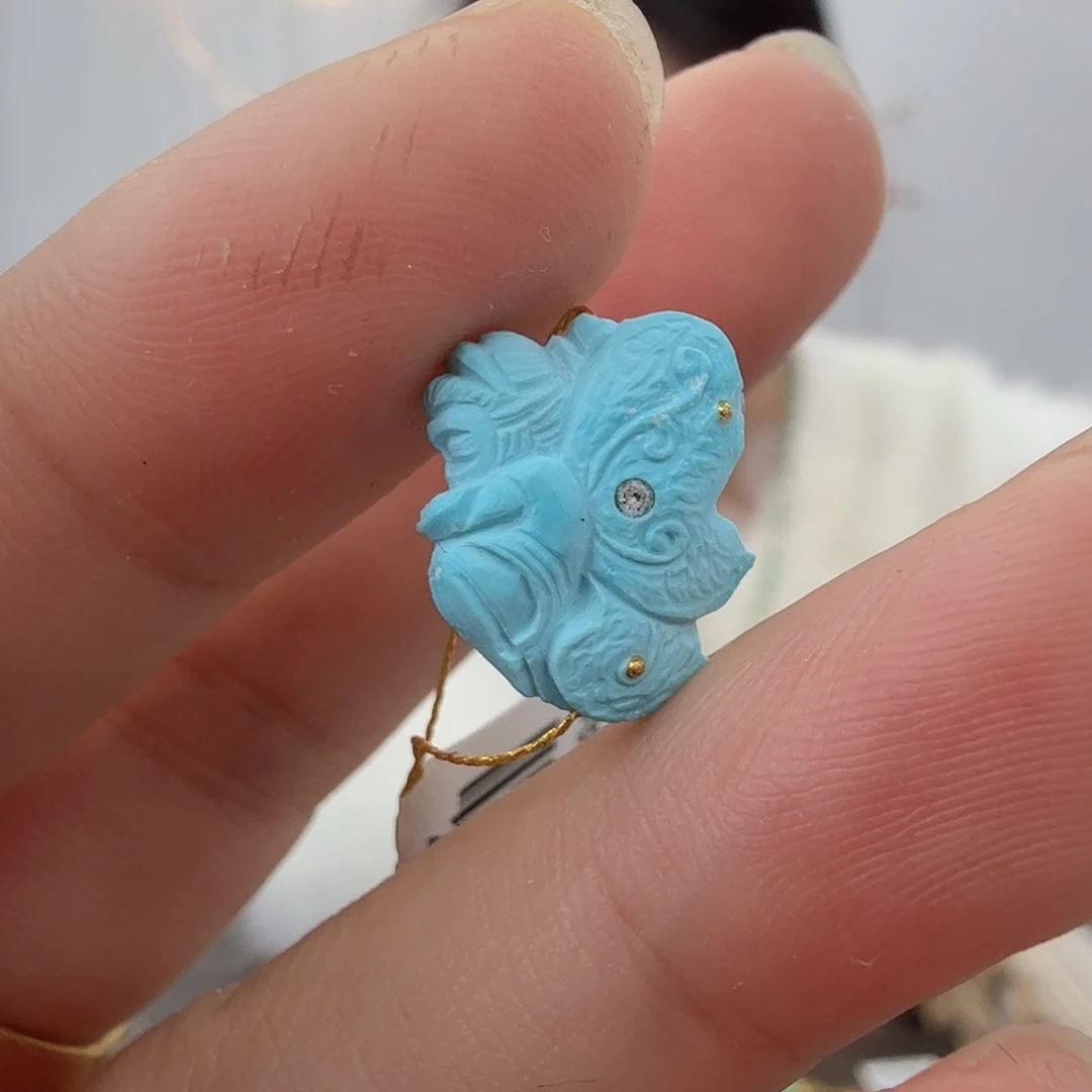 绿松石未镶嵌珠宝奇石