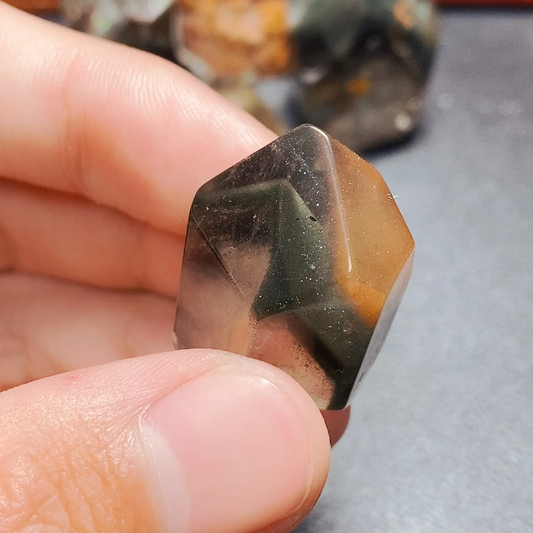 水晶颈饰未镶嵌環****計