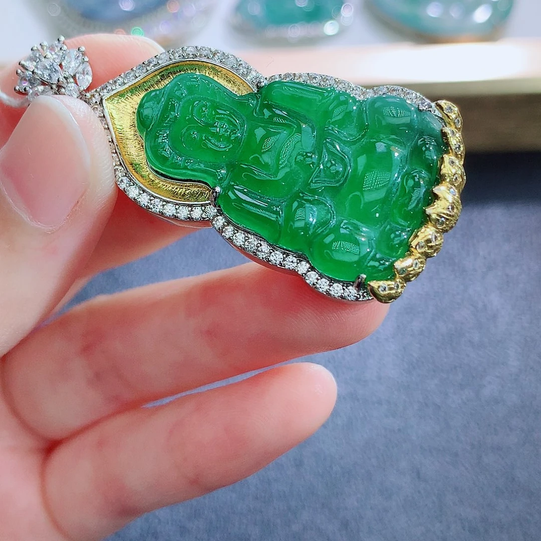 翡翠未镶嵌颈饰翡翠