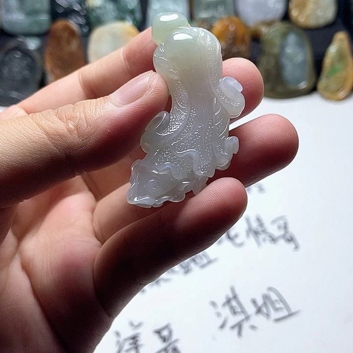 翡翠未镶嵌颈饰翡翠a货