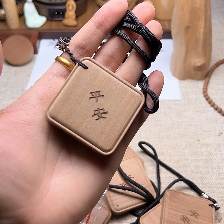 檀香木手串/手链平安喜乐牌