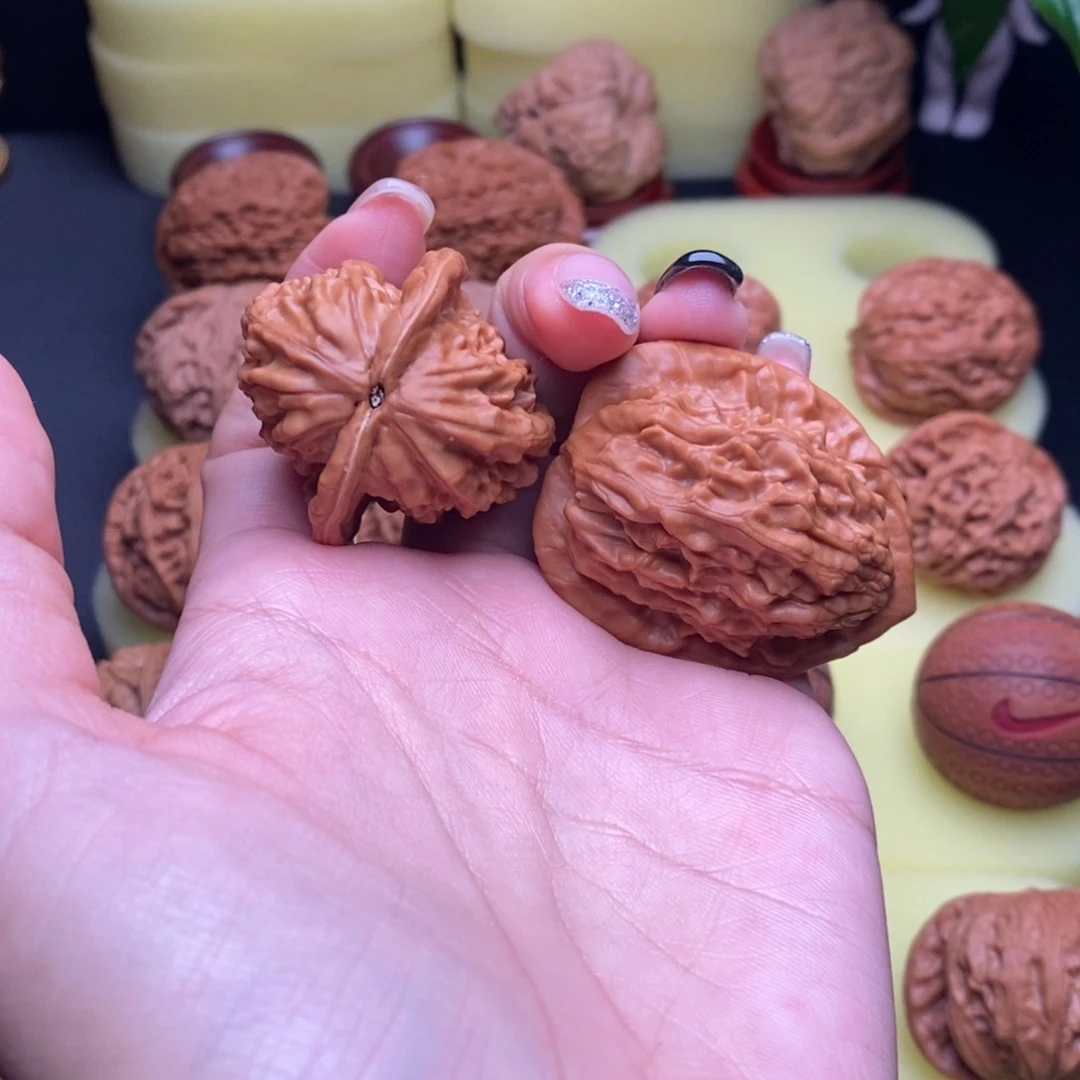 把件文玩核桃大红袍 精配毕业37尺