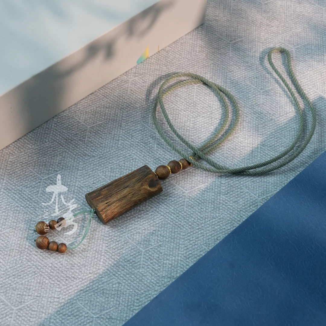 沉香奇楠沉香方牌吊坠 L240702