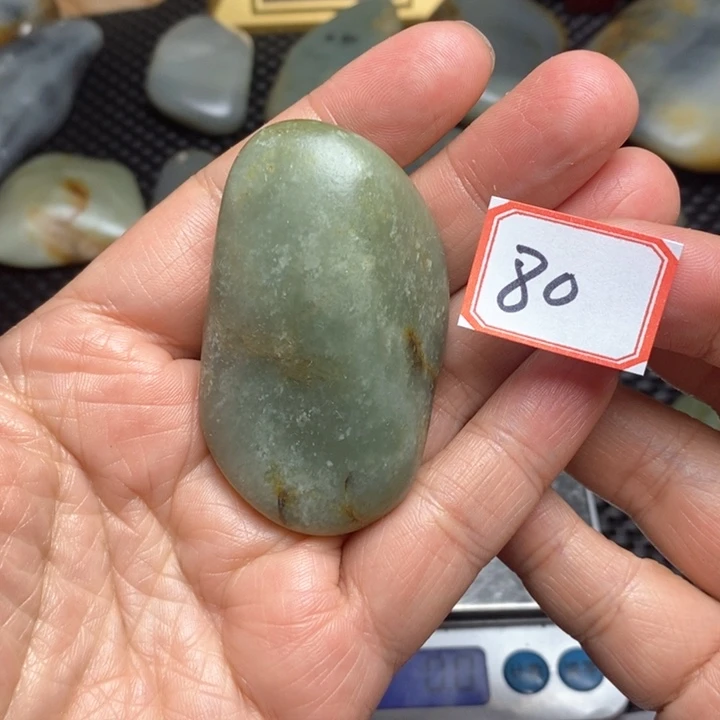 未镶嵌和田玉把件80