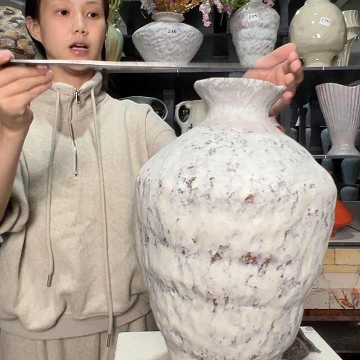 景德镇陶瓷花瓶微瑕