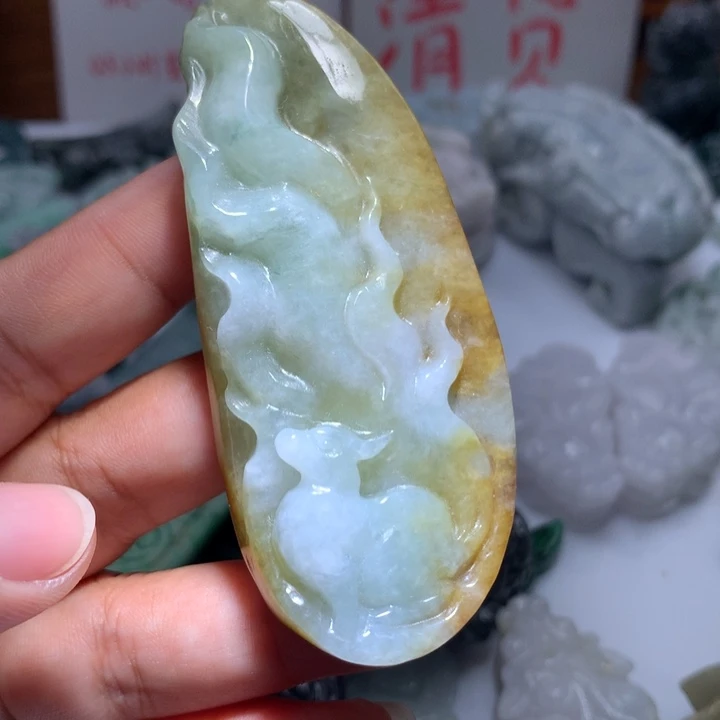 翡翠未镶嵌颈饰保真天然A货翡翠