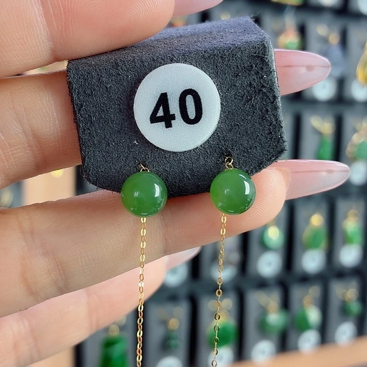 和田玉18K金镶嵌耳饰