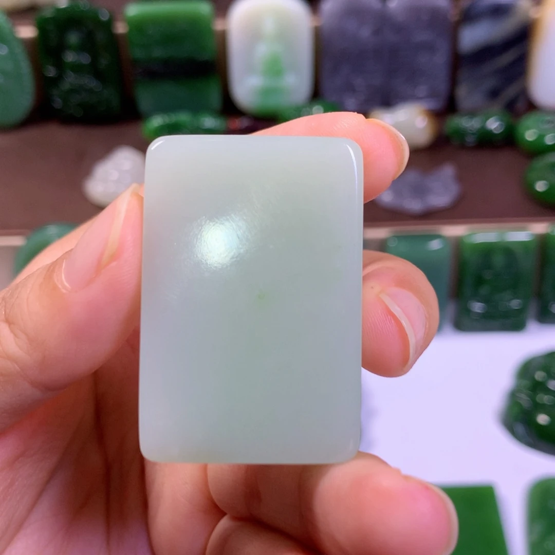 和田玉未镶嵌挂件