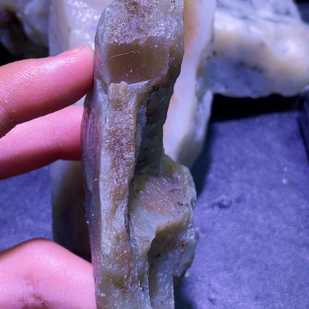 未镶嵌和田玉珠宝半成品
