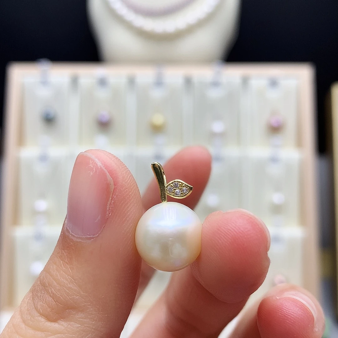 合金颈饰淡水珍珠