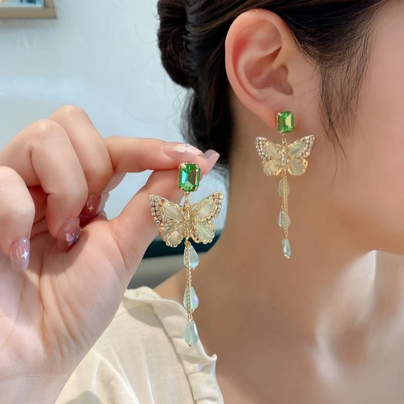 铜合金锆石耳饰 新款緑蝴蝶耳环新款潮韩国气质气质耳坠女小众设