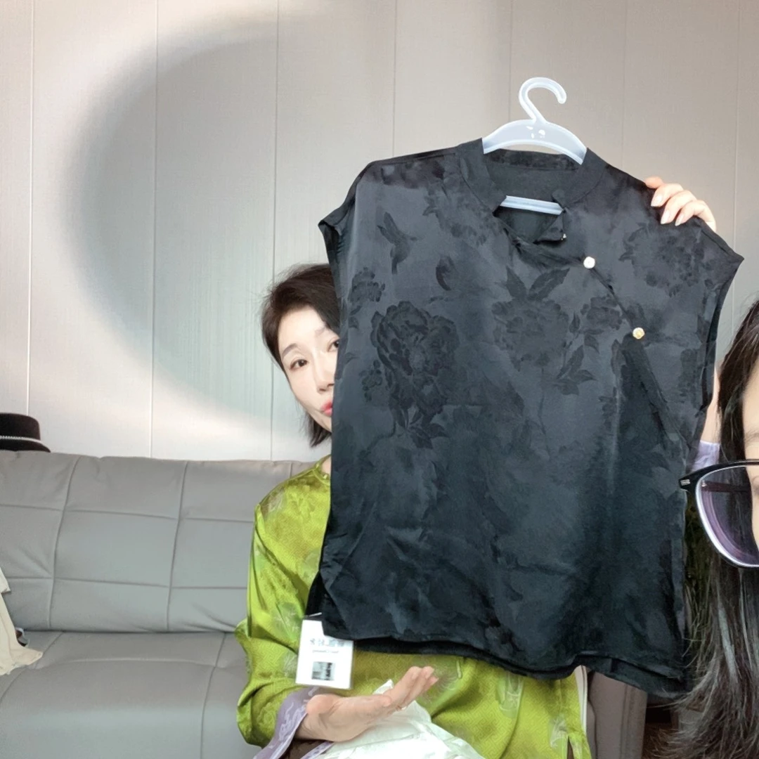 黑色真丝上衣备注尺码xl Xx