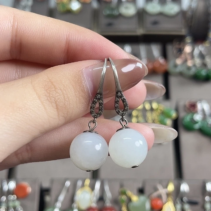 银S925镶嵌和田玉（白玉）耳饰12左右