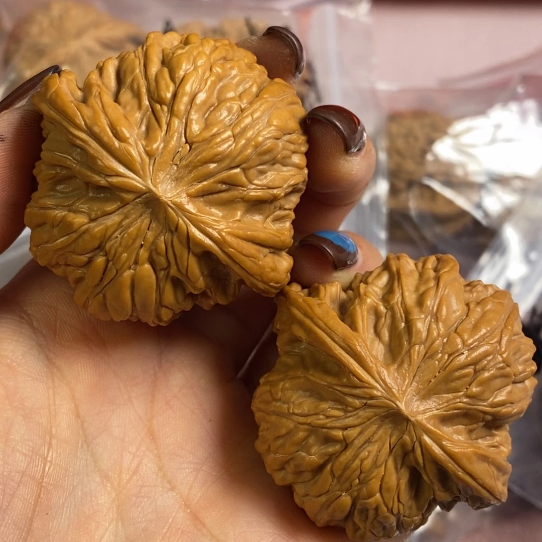 文玩核桃吊坠44磨盘200