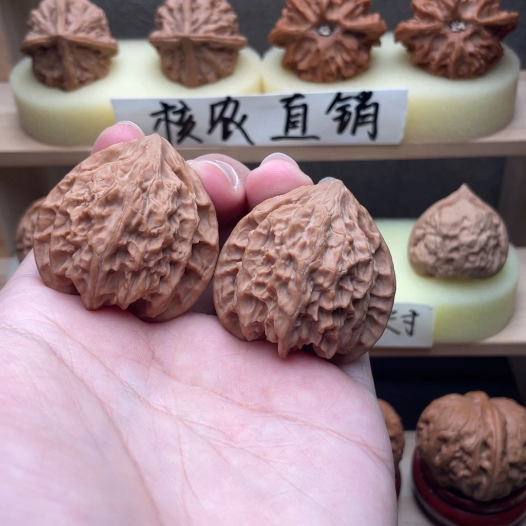 文玩核桃吊坠全品灯笼41➕交友价