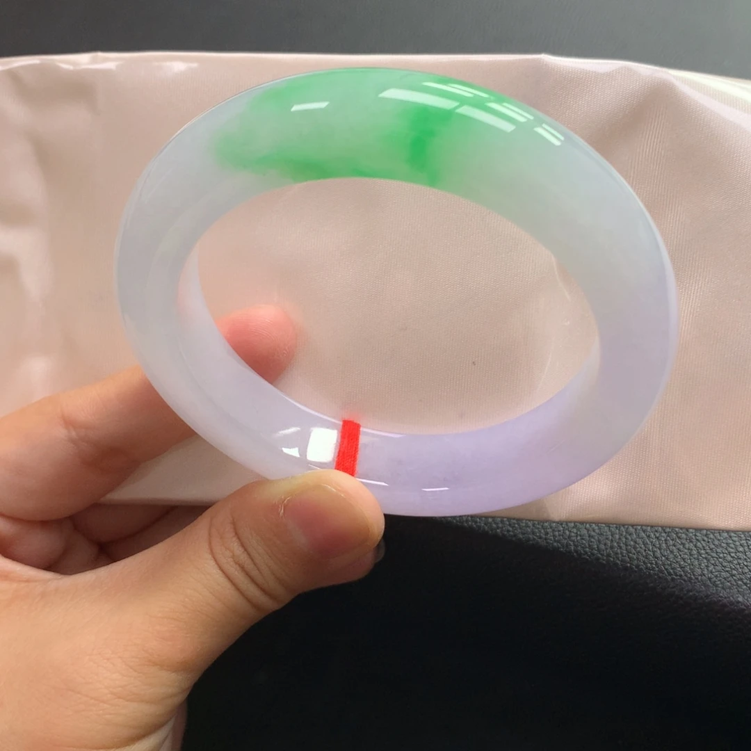 翡翠未镶嵌手镯26号57.7泥鳅背春彩