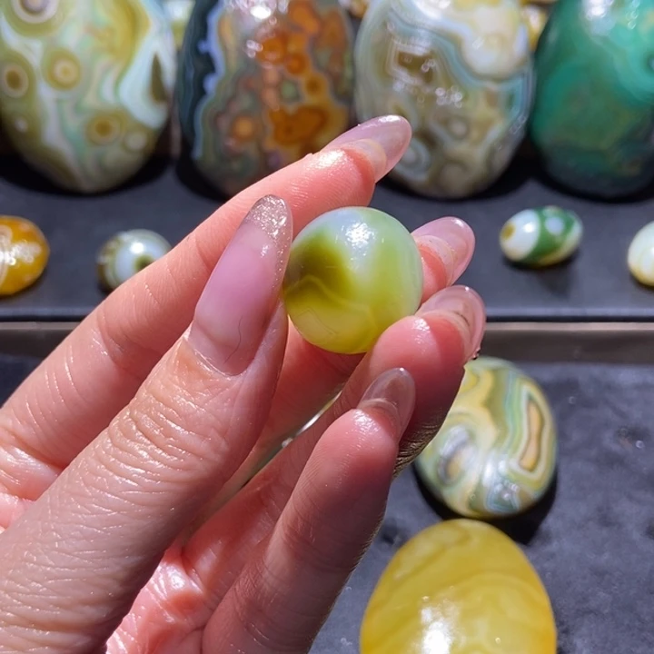 【闪购商品】玛瑙/玉髓珠宝奇石未镶嵌w*