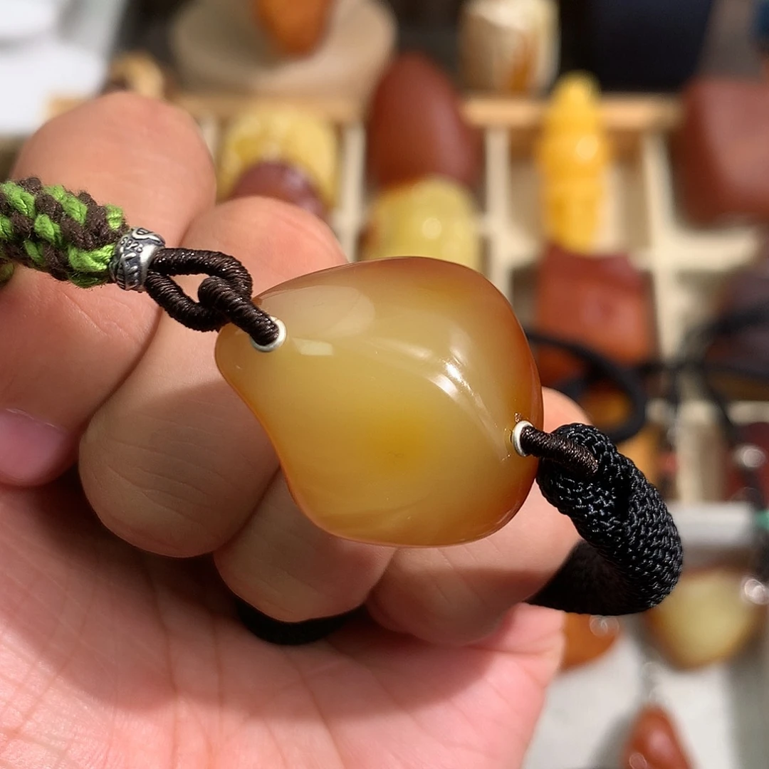 蜜蜡裸石未镶嵌你