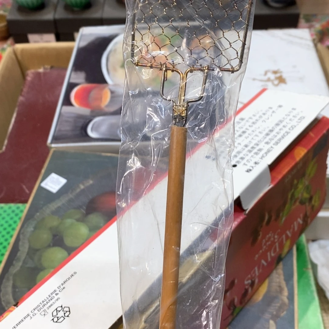 瓷片E****?几乎哈哈哈哈哈哈哈