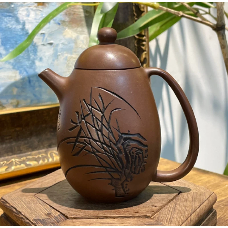底槽清兰花高龙蛋紫砂壶