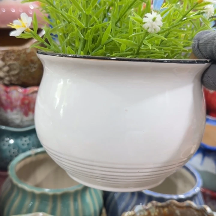 凑9块包邮，有孔，陶瓷花盆