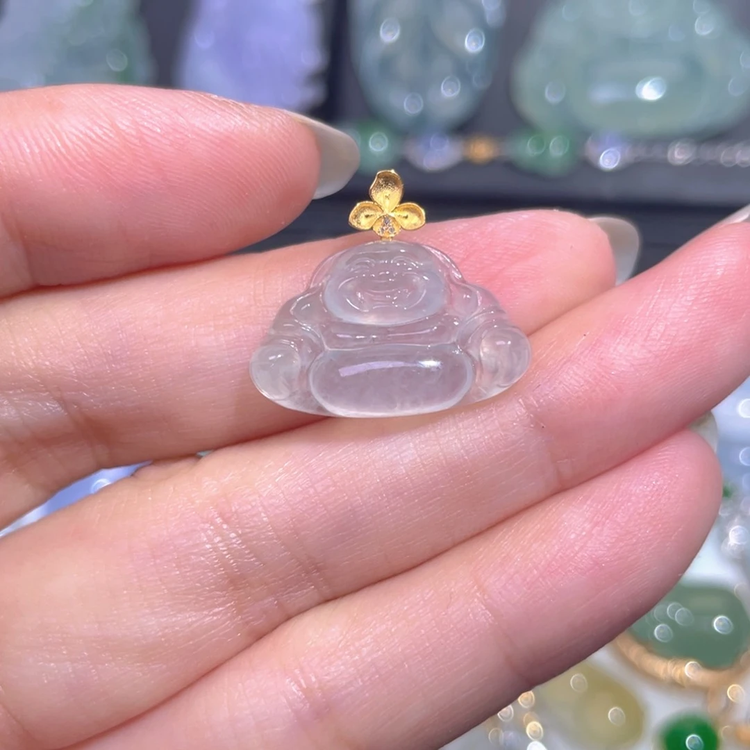 颈饰18K金镶嵌翡翠翡翠