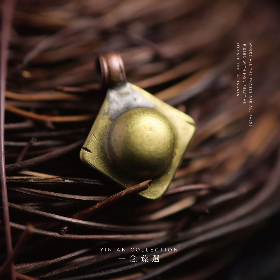 【一念出品】素款黄立马铜方形铃铛卡子配饰（24.7*19）