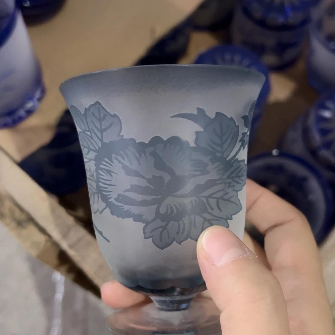 水晶玻璃平底款微瑕一个