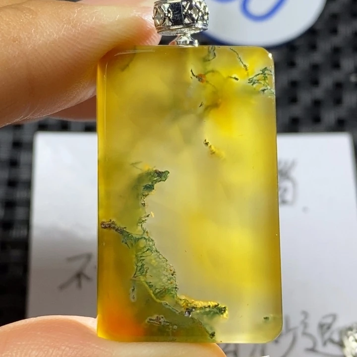 未镶嵌颈饰玛瑙/玉髓金*雀