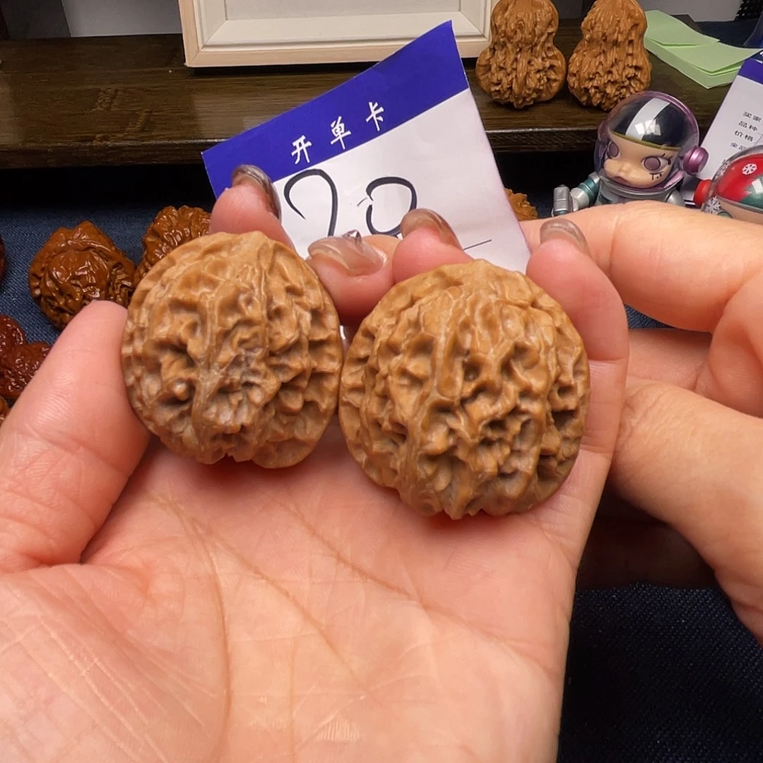 文玩核桃吊坠苹果园37