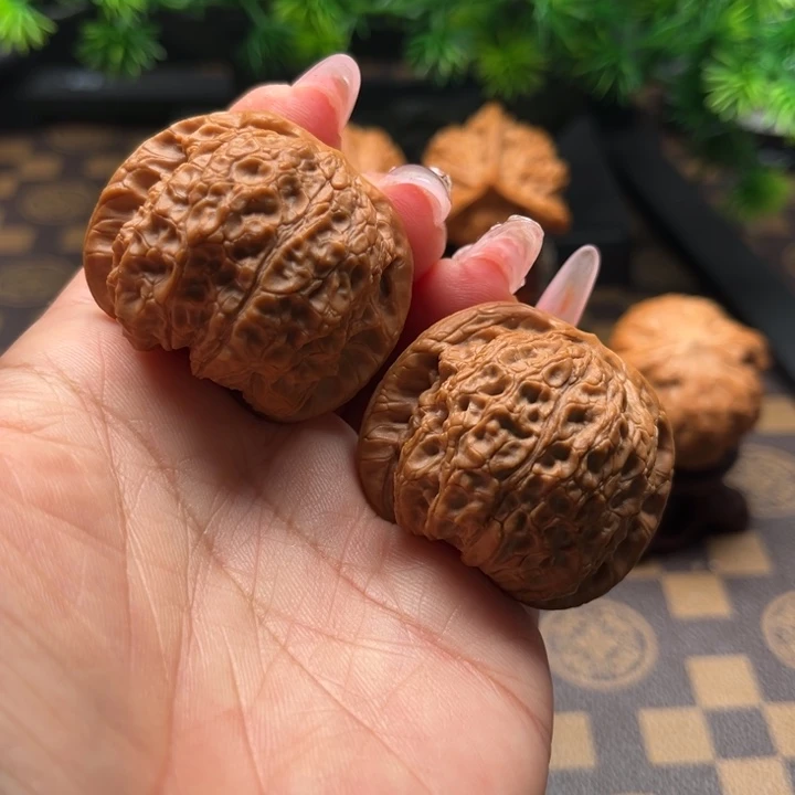 核桃40血麒麟文玩