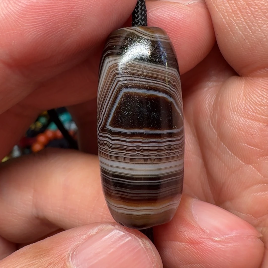 六***六玛瑙/玉髓未镶嵌颈饰