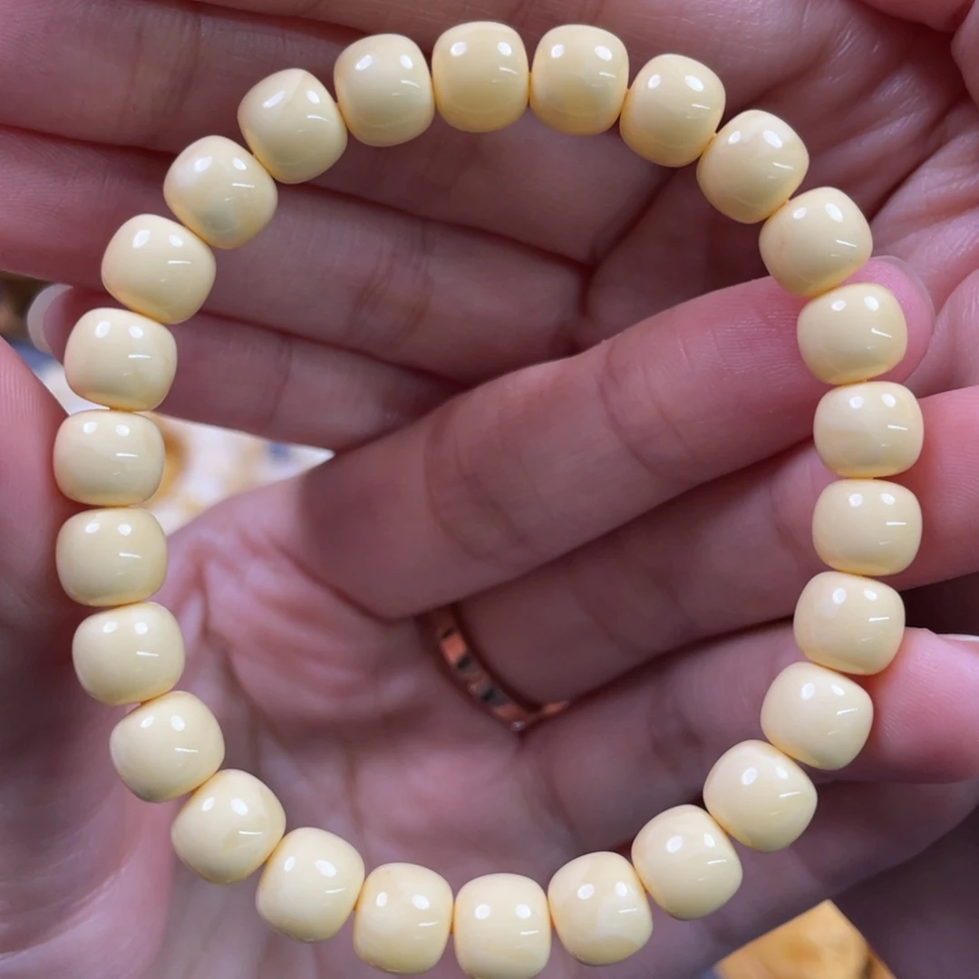 蜜蜡未镶嵌裸石琥珀蜜蜡