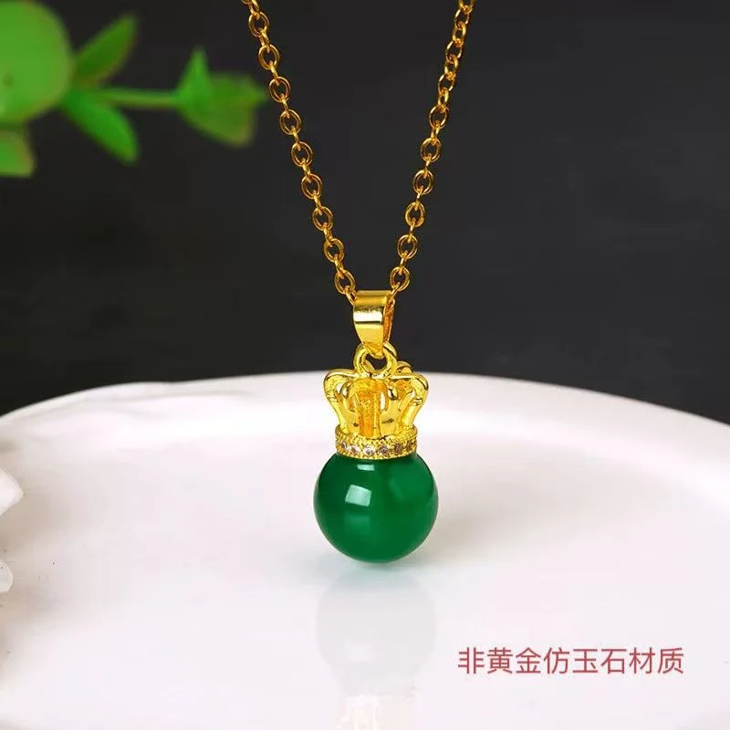 【香港ZHOUFU】典藏祖绿玉髓轻奢皇冠一点绿限定款吊坠-无礼盒