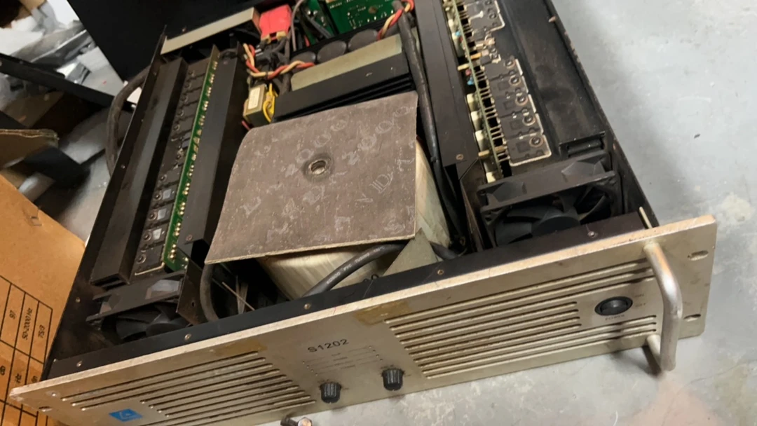 S1202功率无线专业发烧前置升降功放机1台，不包邮