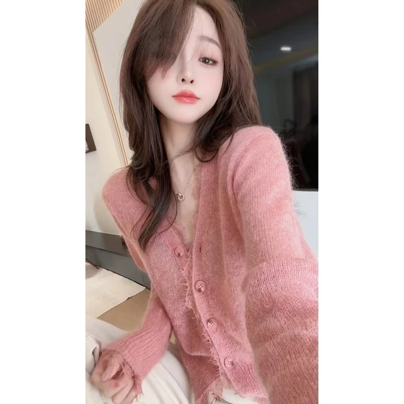 【CHEN】洋气粉色减龄显白v领毛衣蕾丝拼接长袖针织开衫温柔设计感